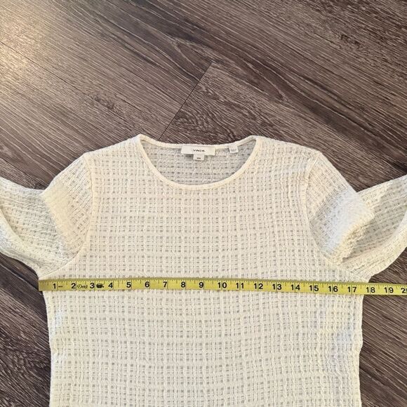 Vince Plaid-Jacquard Long-Sleeve Top - Picture 6 of 9